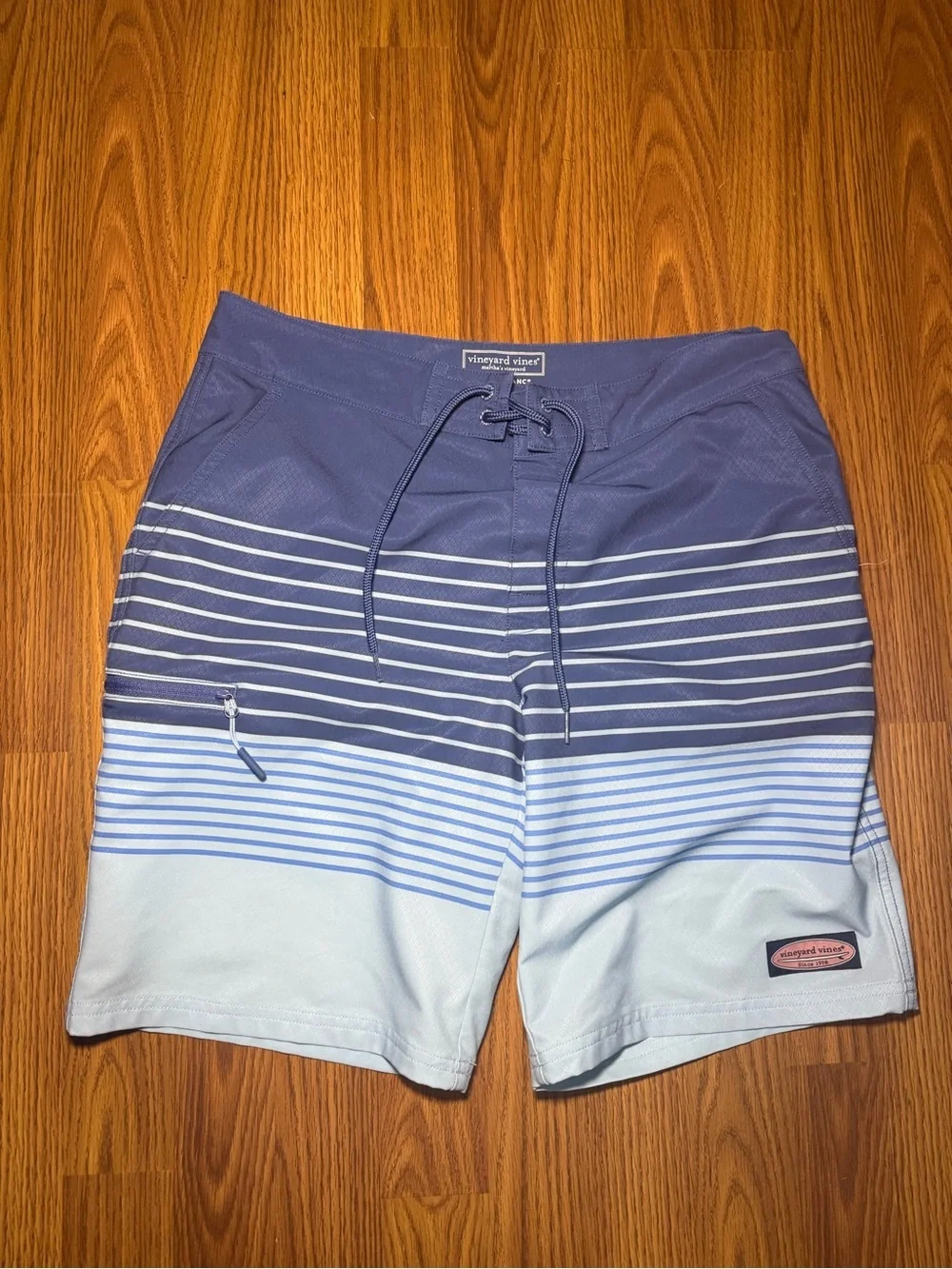 Vineyard Vines Martha’s Vineyard Performance Stripe Swim Board Shorts 30